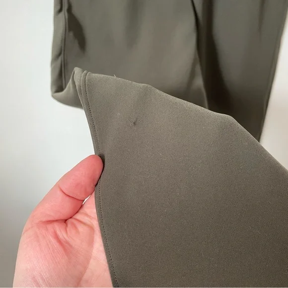 Lululemon On the Fly Jogger Dark Olive Size 6 - Picture 10 of 10